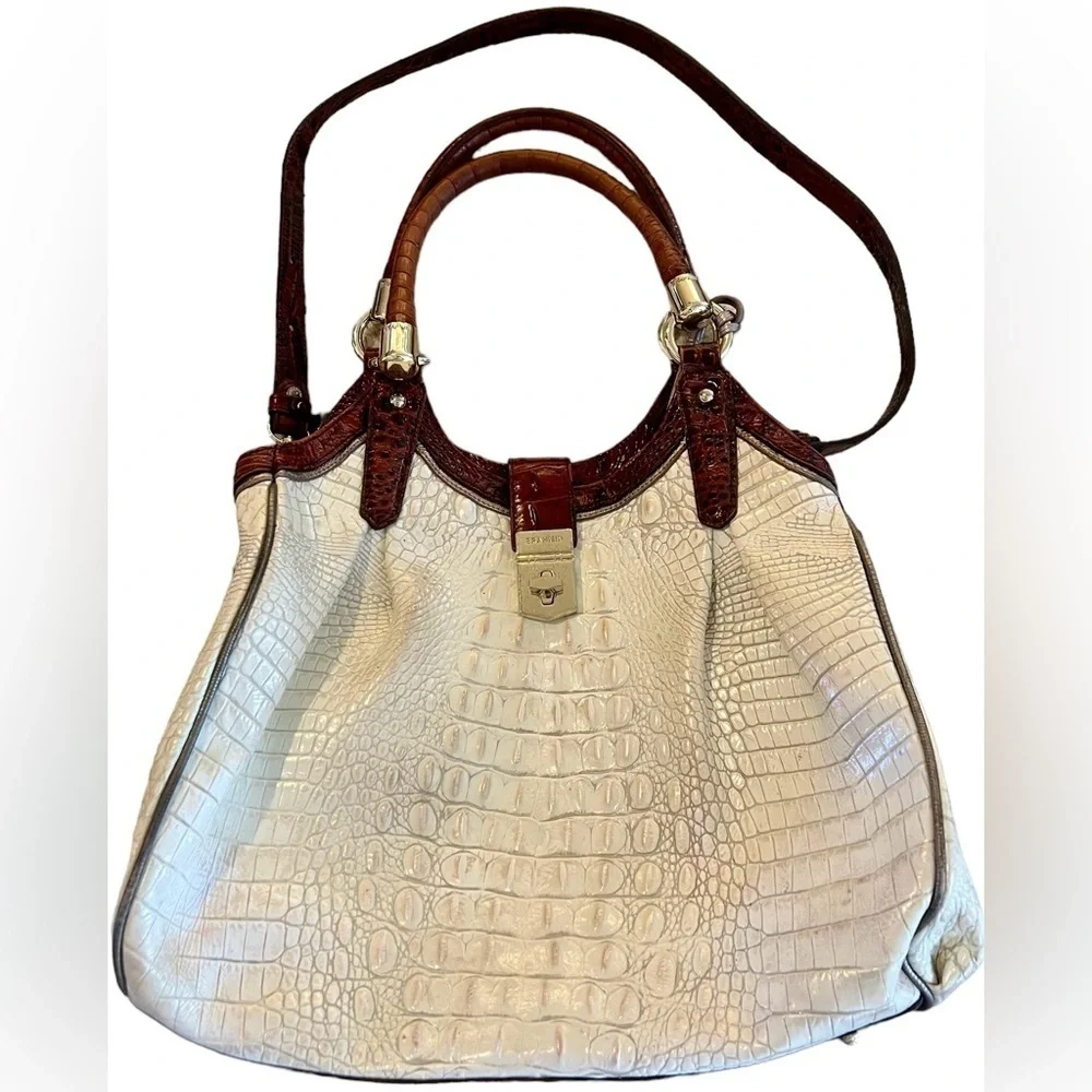 BRAHMIN Elisa Pearl Bag and Matching Wallet​​​​​